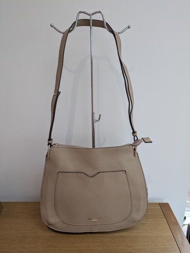 Bnwt fiorelli sandstone beige - bnwt,