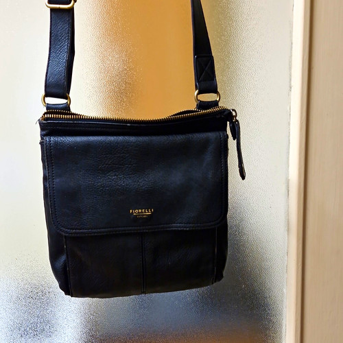 Fiorelli black pebbled leather - black,