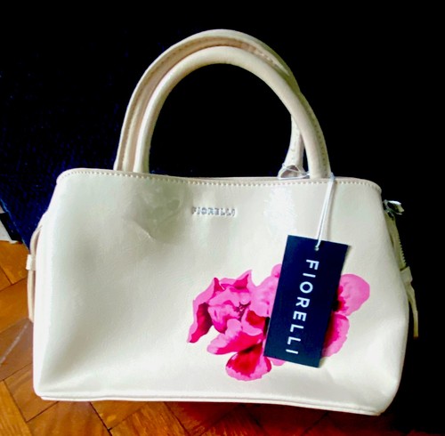 Fiorelli cream patent faux - patent,
