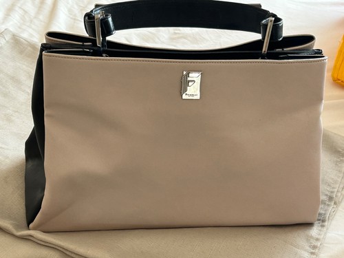New ladies medium size - medium, beige